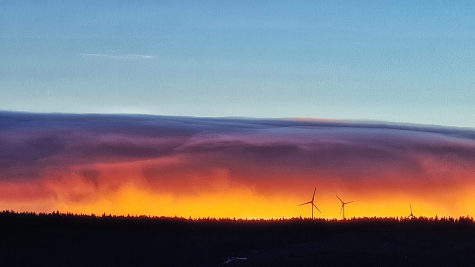 Foto1 Abendrotwolken 20201218